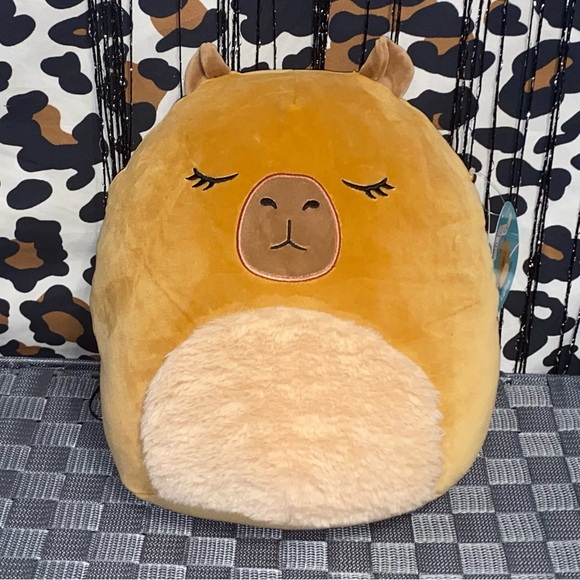 SQUISHMALLOWS LIJJIAN THE BROWN CAPYBARA PLUSH PILLOW TOY - Picture 1 of 6